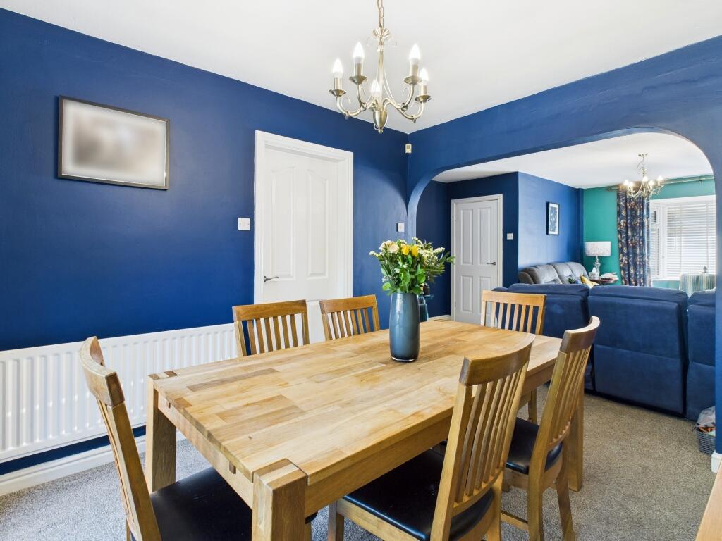 CAM05192G0-PR0041-STILL015