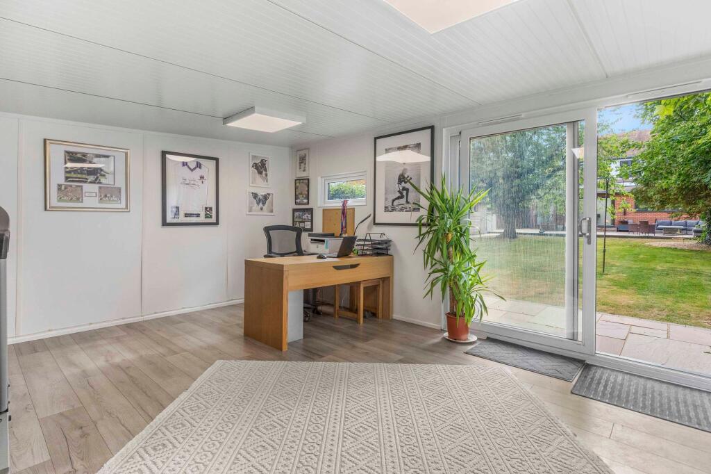 Home Office / Garden Room