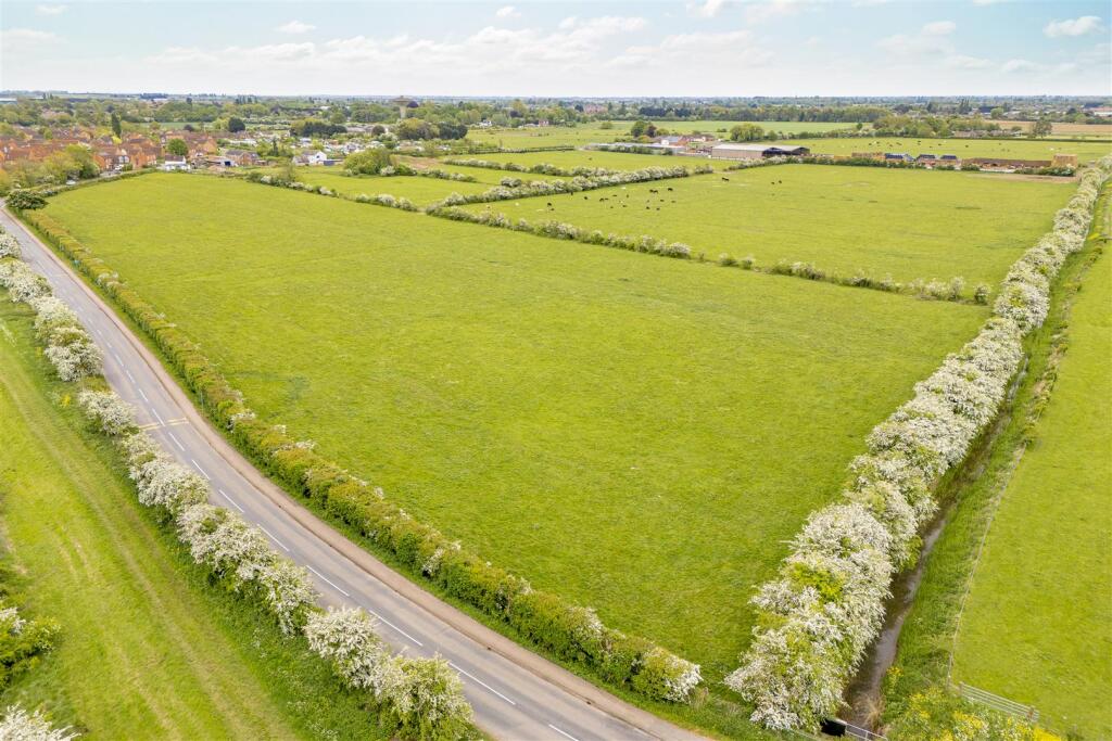 Land, Wyberton West Road (Boston)-10.jpg
