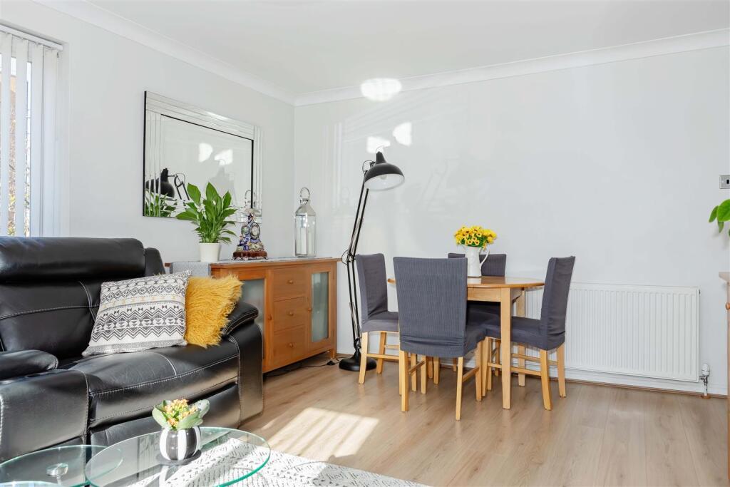 Meadway Court_3.jpg