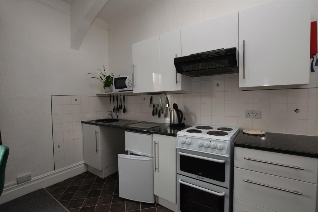 Flat 6