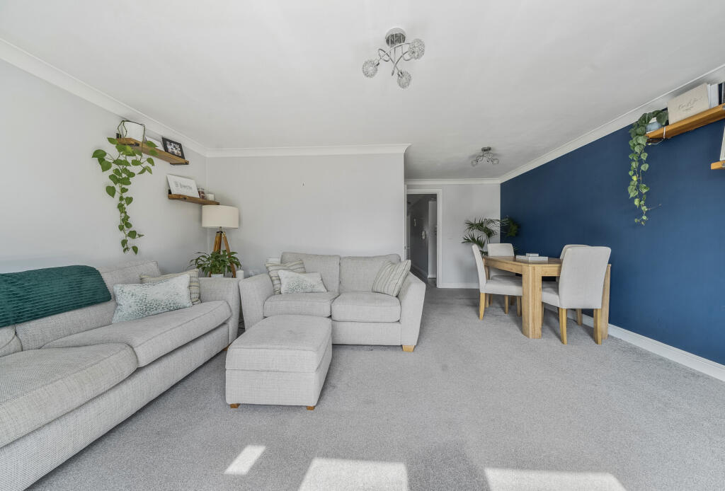 57-681b3394cb886-...