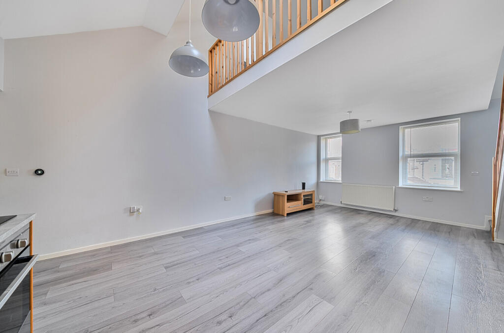 13161199685ae1e7db024