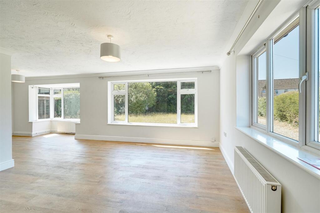 63 Toyse Lane, Burwell--11.jpg