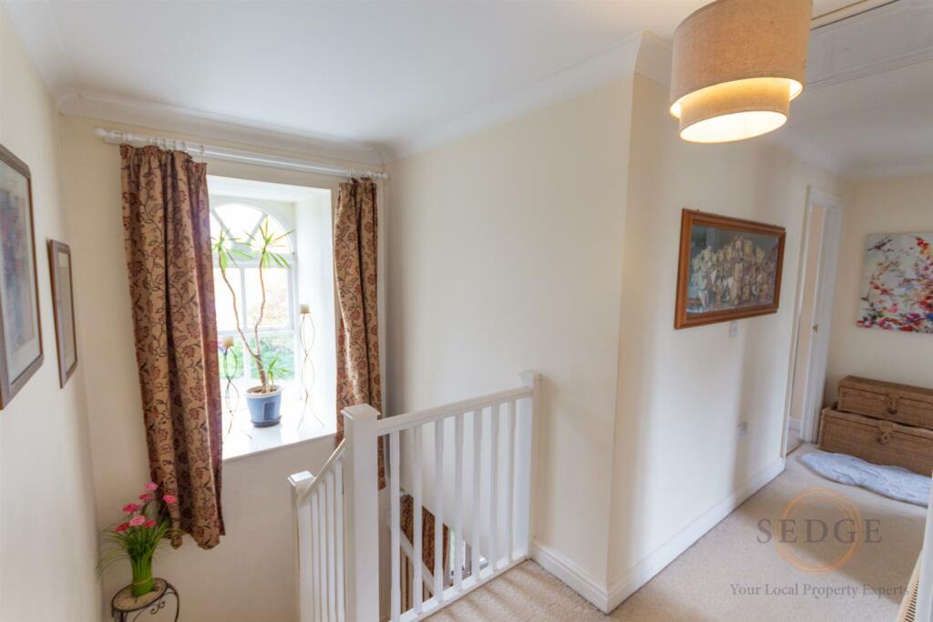 15 st james way -13.jpg