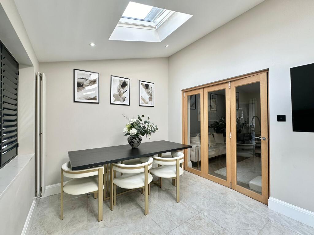 Open-plan Lounge/Diner