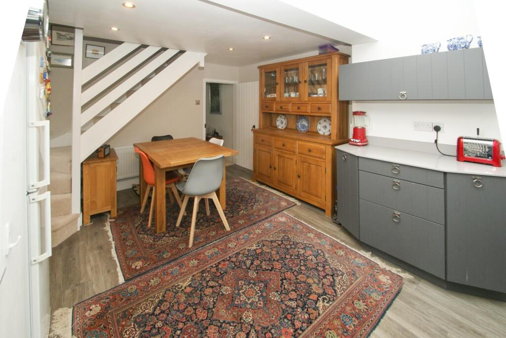 2025-02-04 11.21.31.jpg