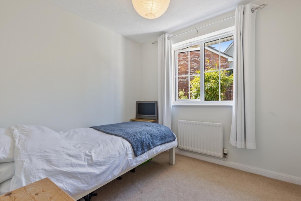 A13 - 12 Grampian Close, Paignton - 250522