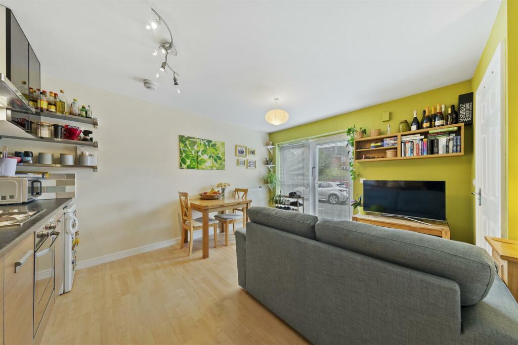 14ButtertonGardensWeb06.jpg