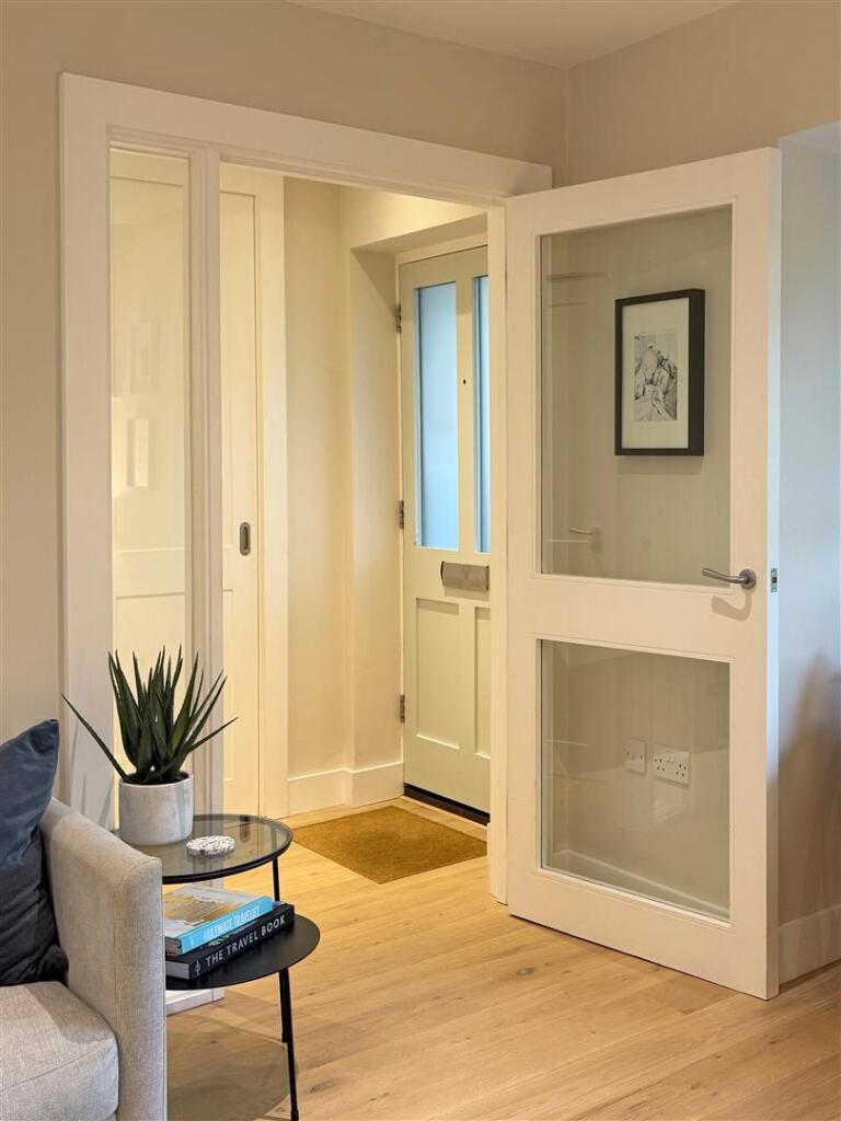 5.-Entrance.jpg