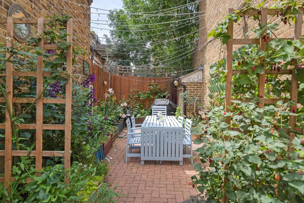 Garden.jpg