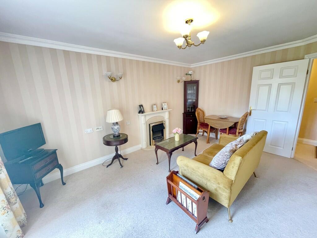 19 Pegasus Court ...