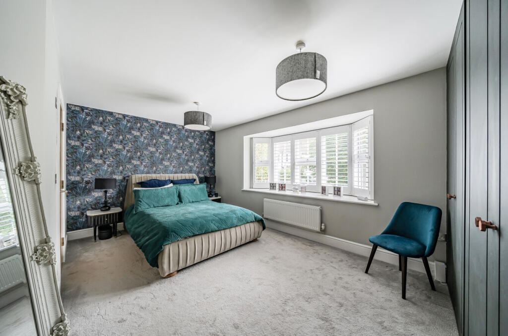 1315229-24-6883bd...