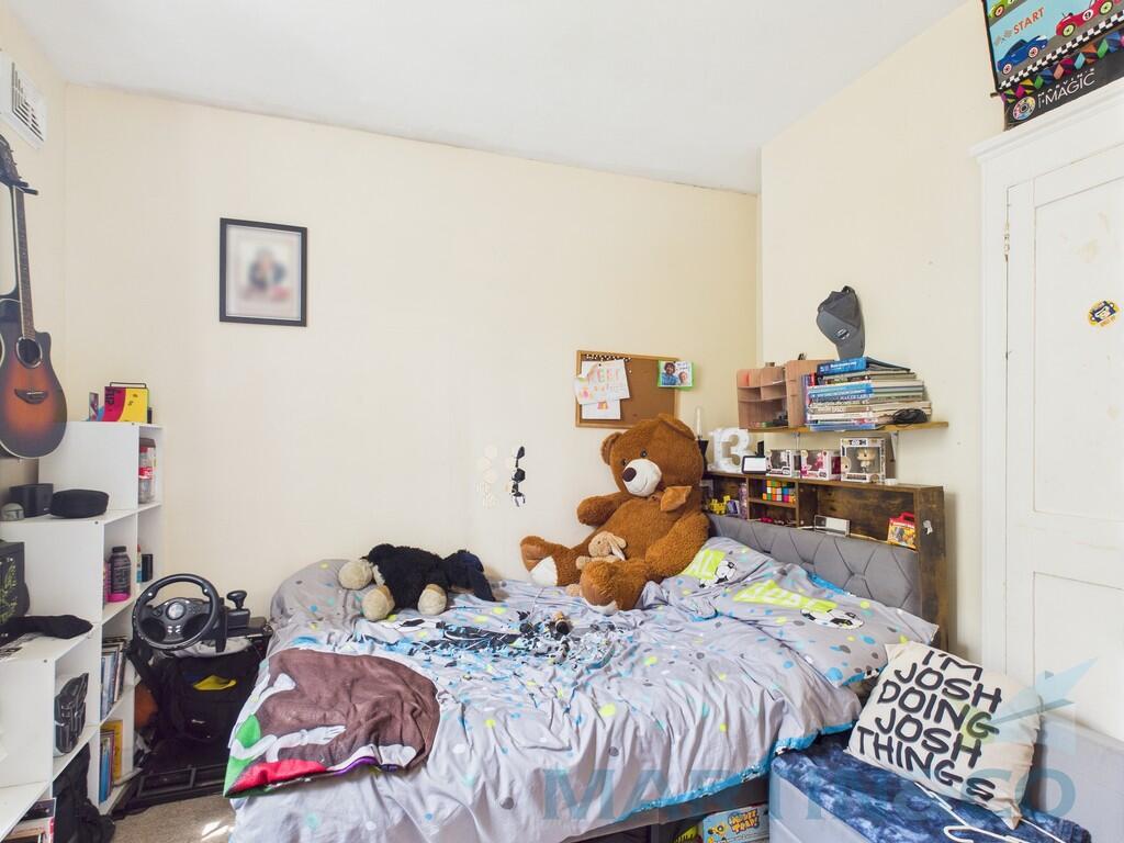 Bedroom2 Pic 2