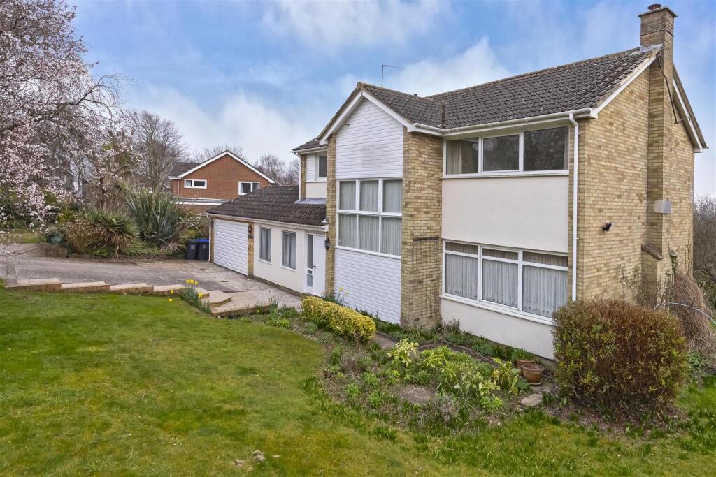 For Sale by Aspire Residential | Longlands Glade
