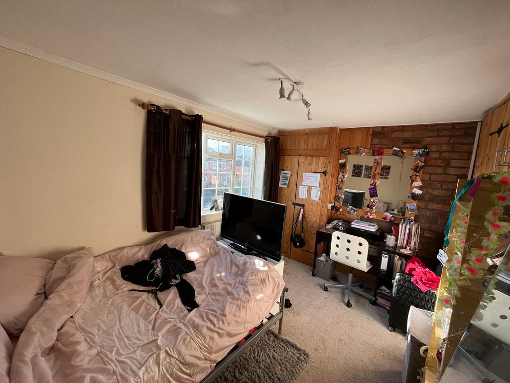 620152f4863f6899190202.jpeg