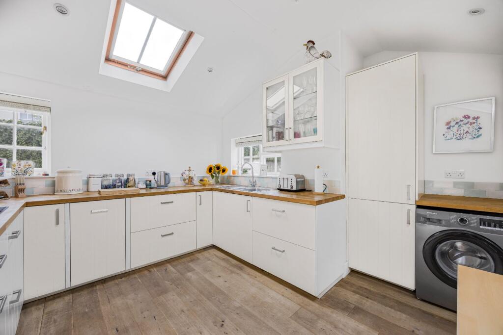 Kitchen Breakfast Rm