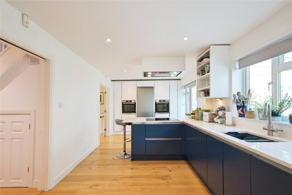 Kitchen 2