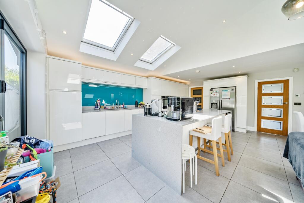 Ewemove Sale 175 Dane Road 