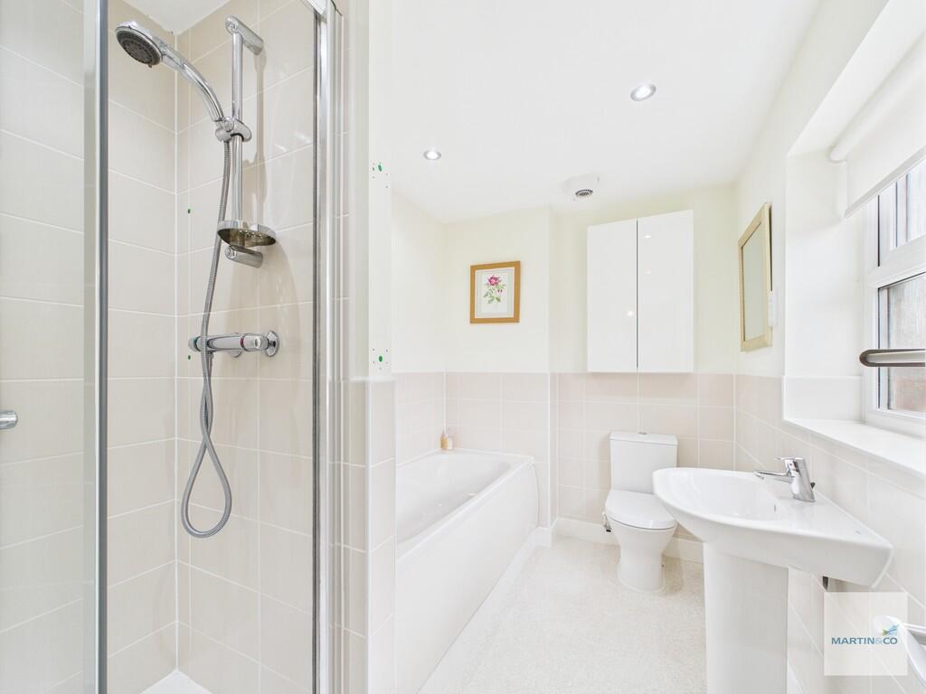 CAM03394G0-PR0310...