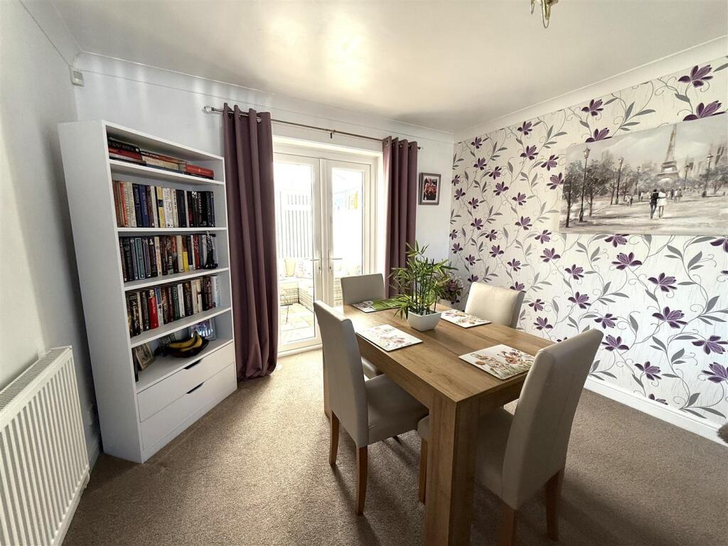 thompson dining.jpeg