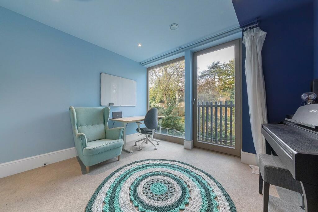 Third Bedroom (2).jpg