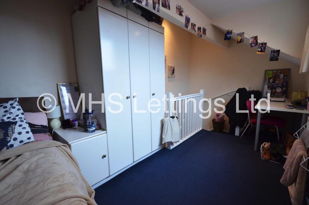 Top Floor Room - ...