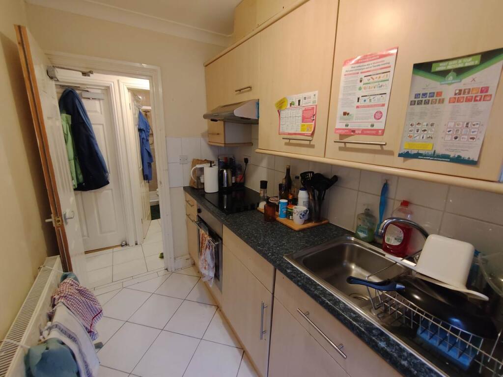 Kitchen Reverse