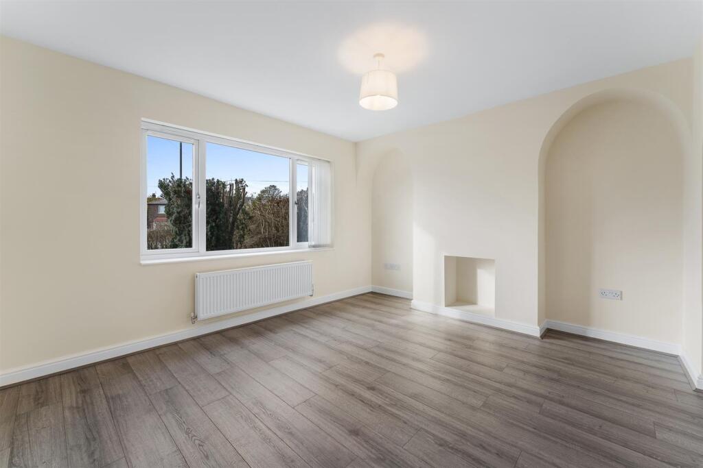 1 bryer road lounge.jpg