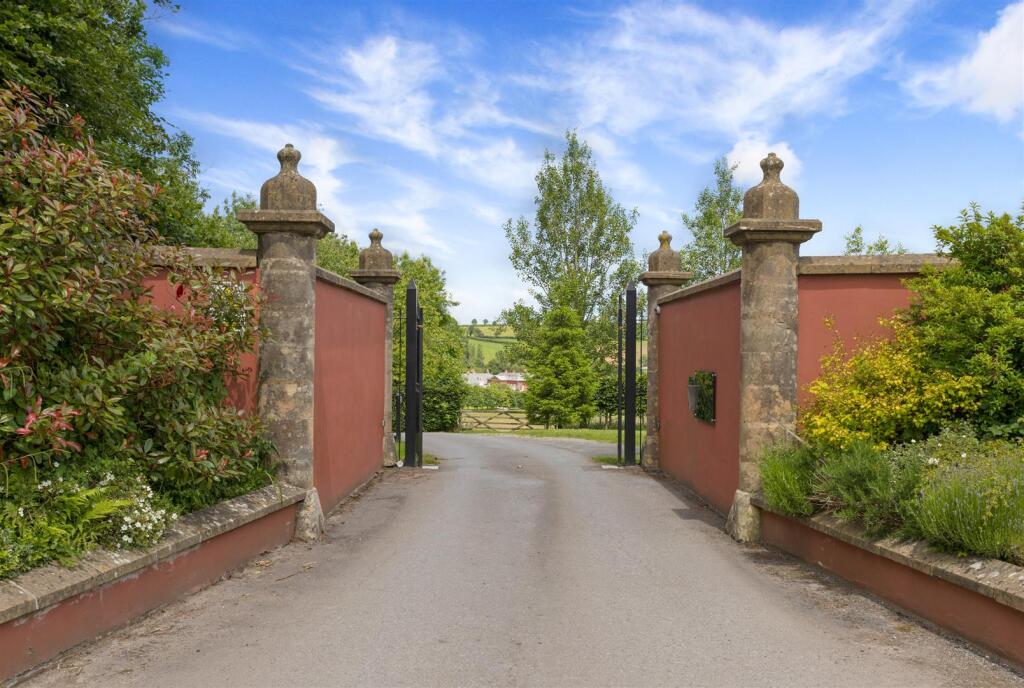 A 1 - Marley House Rattery - 190621.jpg