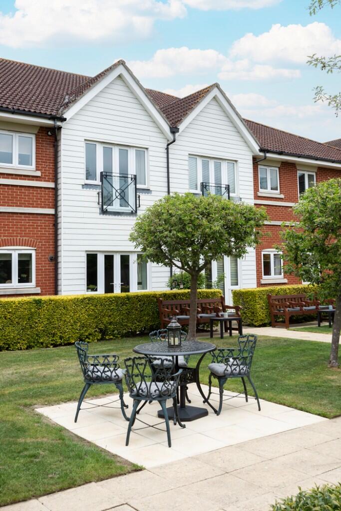 Gressland Court