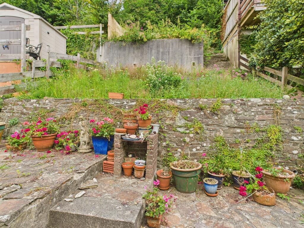 CAM02089G0-PR0530...