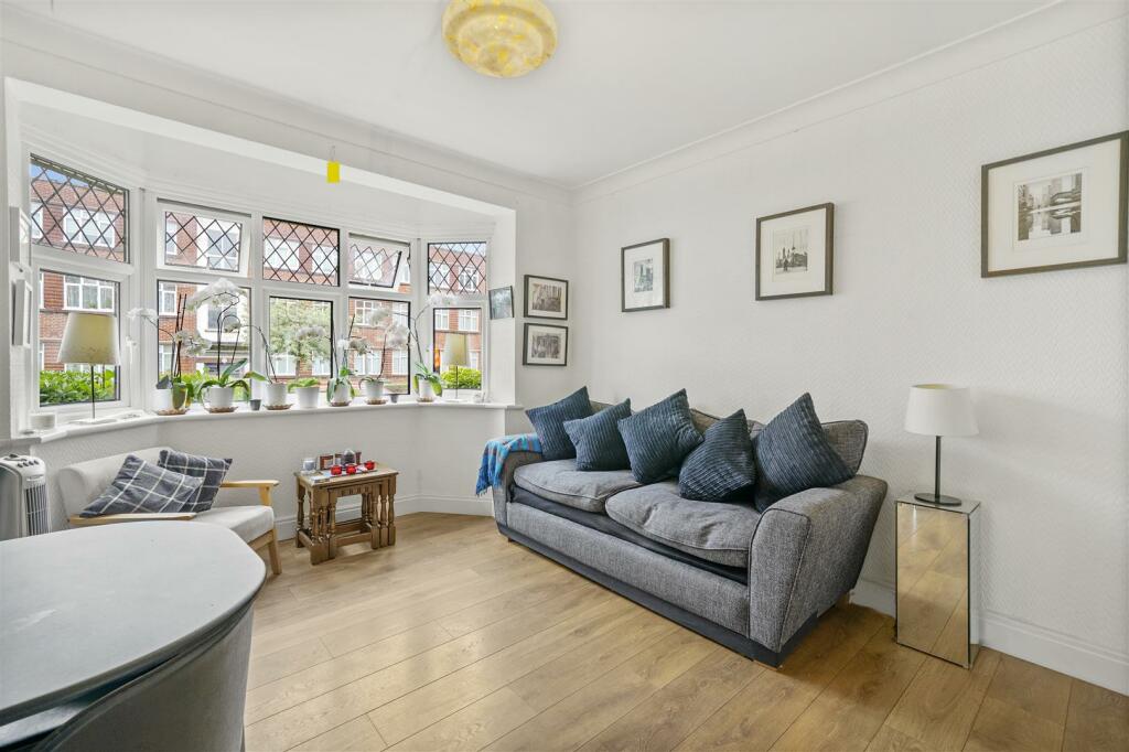 Flat 7, Walton Croft - x38hM8PX8gcml7NZHq7A.jpg