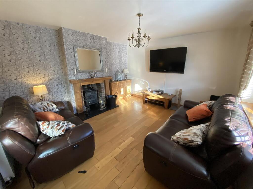 Lounge: