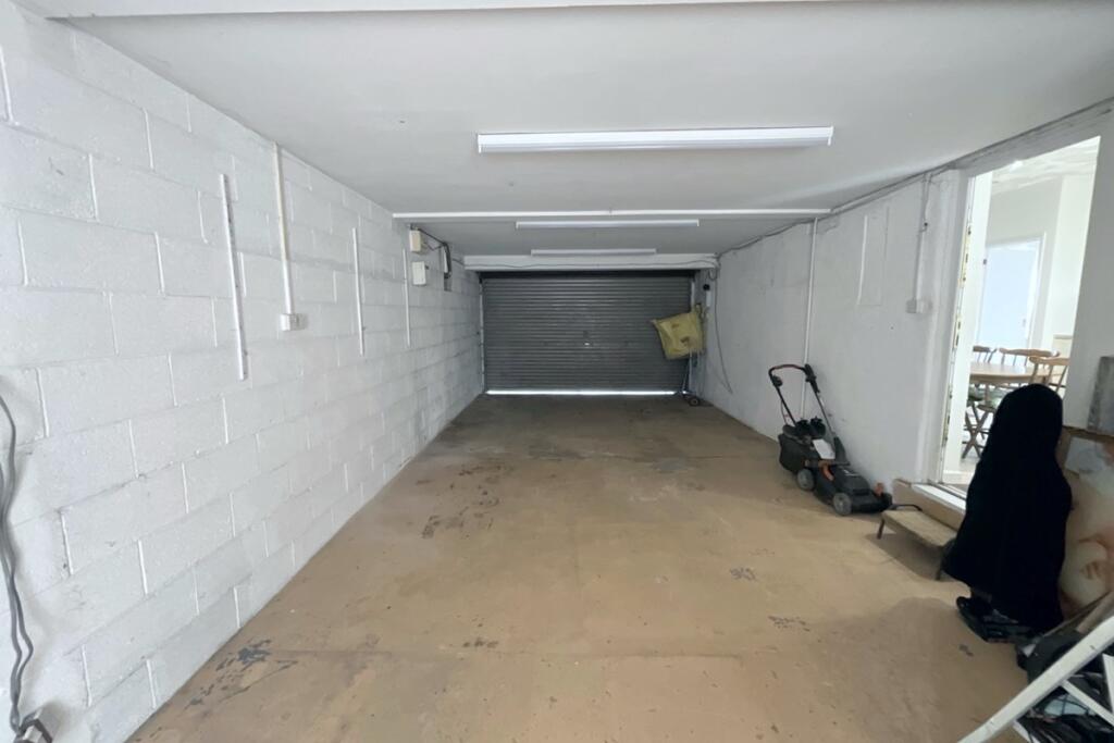 garage