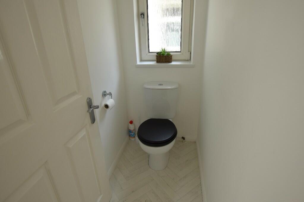Separate WC