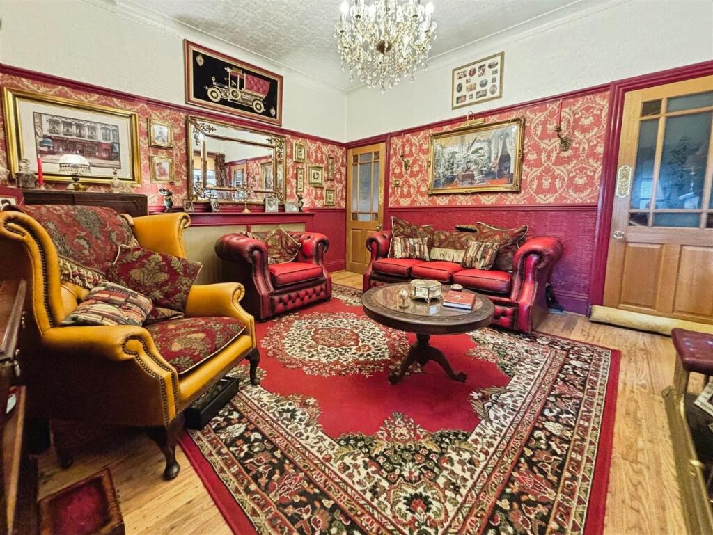 Second Reception Room (2).jpg