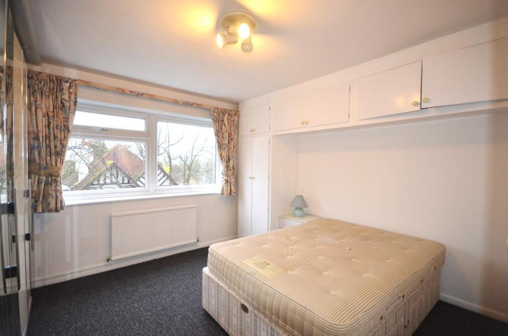 Bedroom 1.JPG