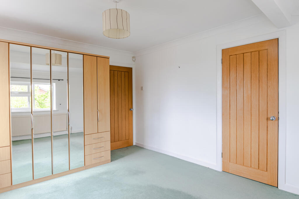 bedroom2b
