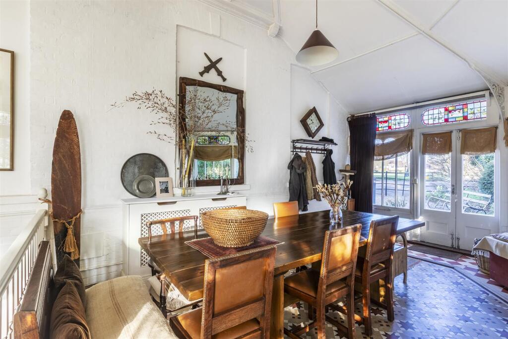 Conservatory / Garden Room