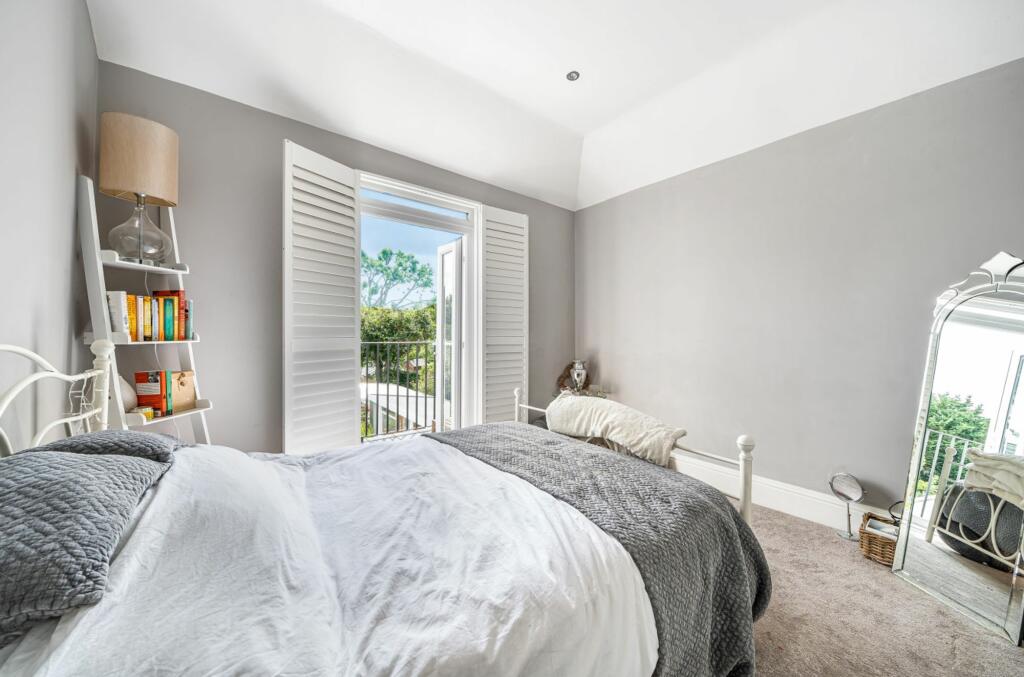 Main bedroom