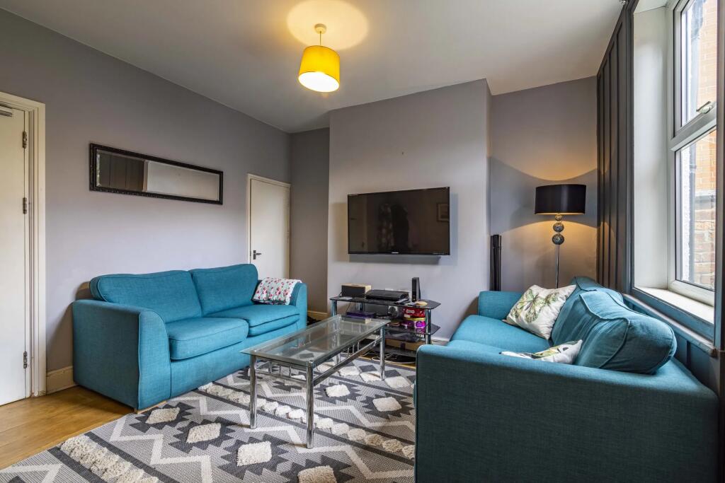 42-kesteven-street---3-bed-_exclusive-deal_-image-12 (1).jpg