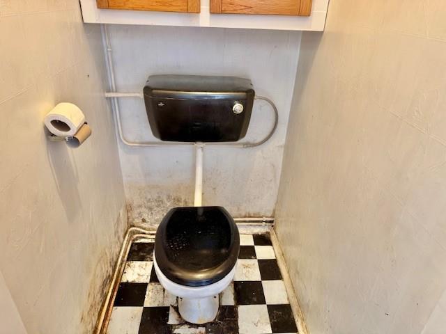 Downstairs Cloakroom