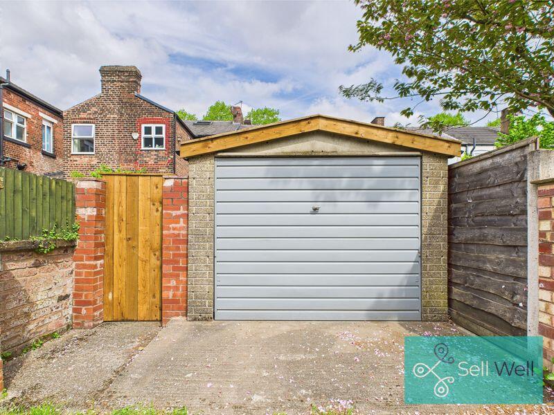 Detached Garage