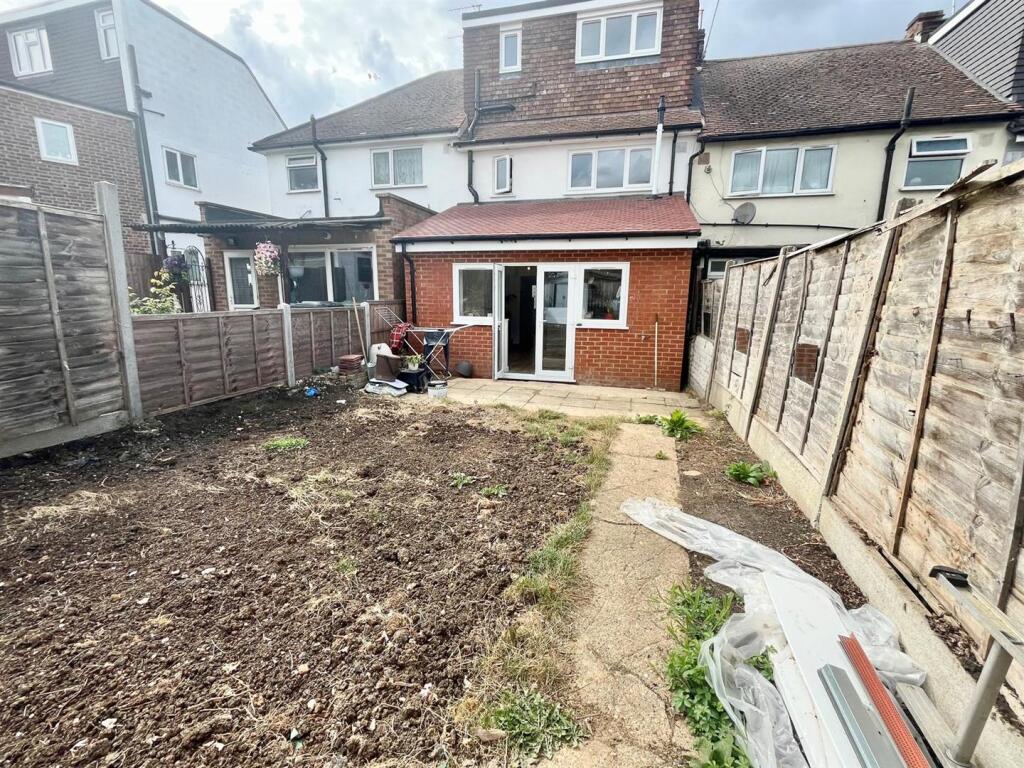 Back garden .jpg