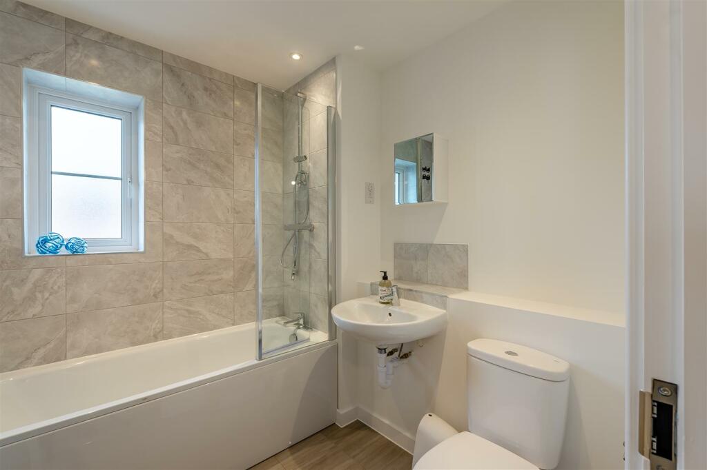 8623719-interior06.jpg