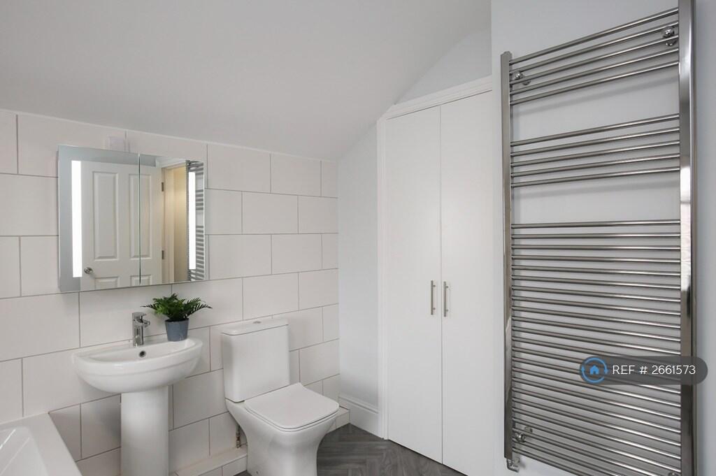 Newly Renovated Bathroom