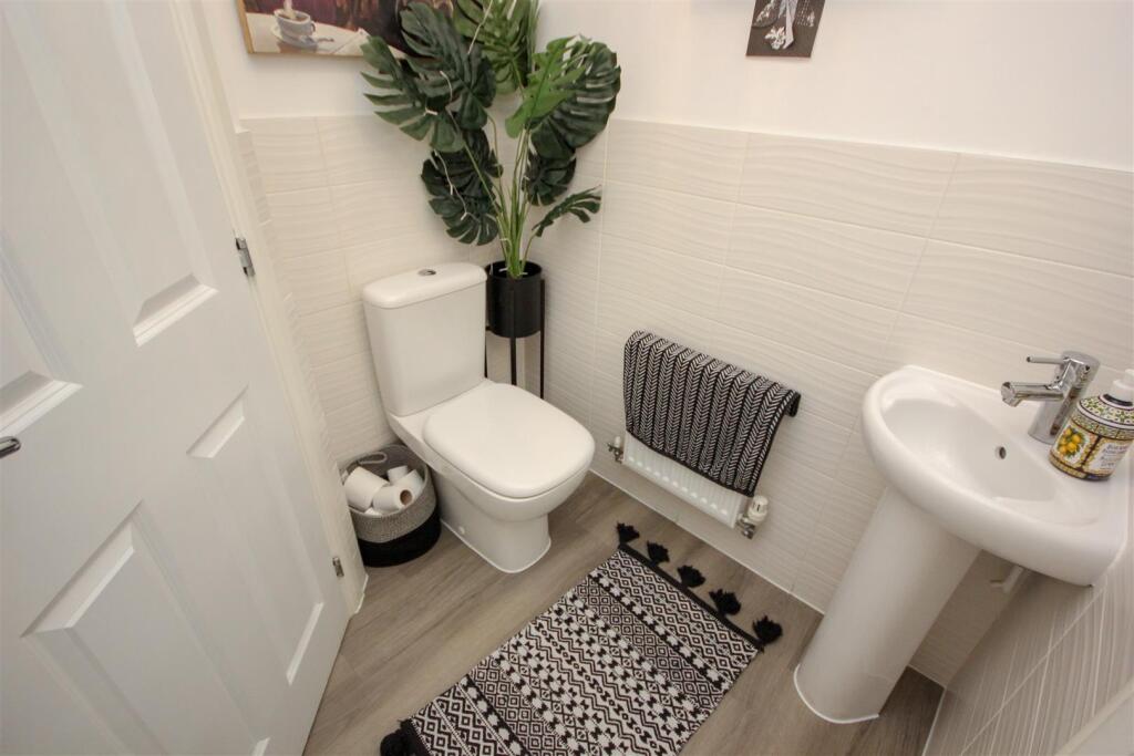 Cloakroom.jpg