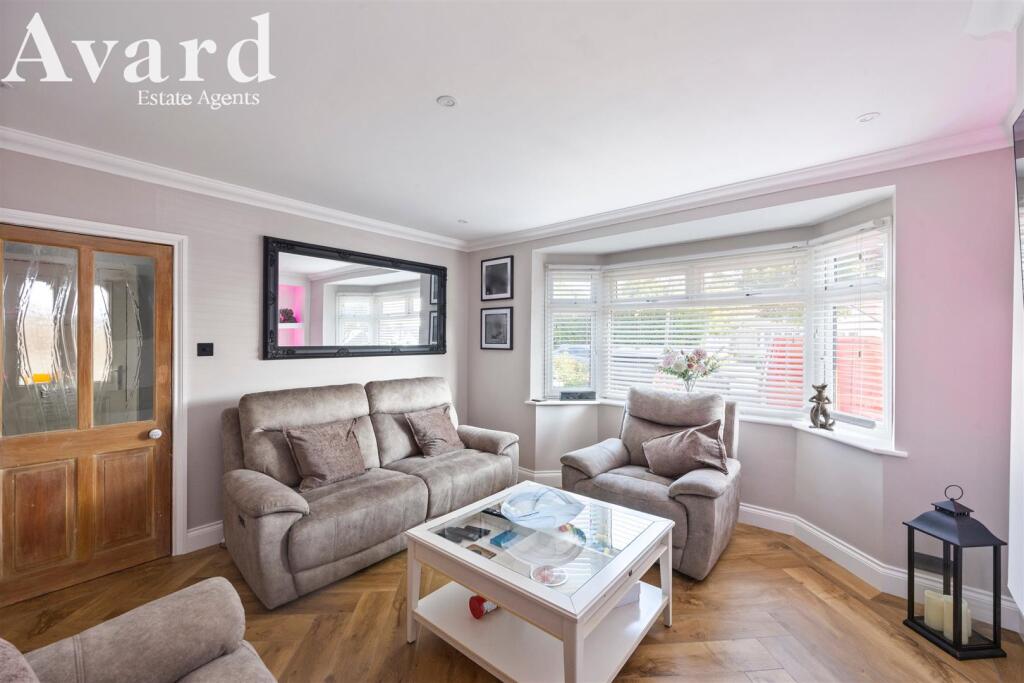 Millcross Road, 17-011.JPG