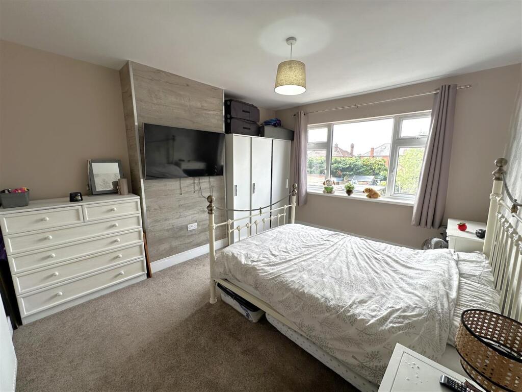 Bedroom One 400